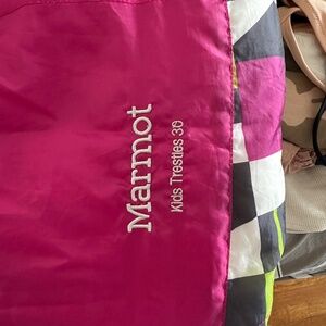 Marmot Kids Trestles 30 Sleeping Bag Hot Pink Neon Green With Polar Case